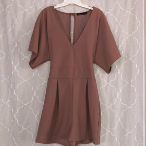Boohoo blush/dusty rose color kimono sleeve romper,excellent dress